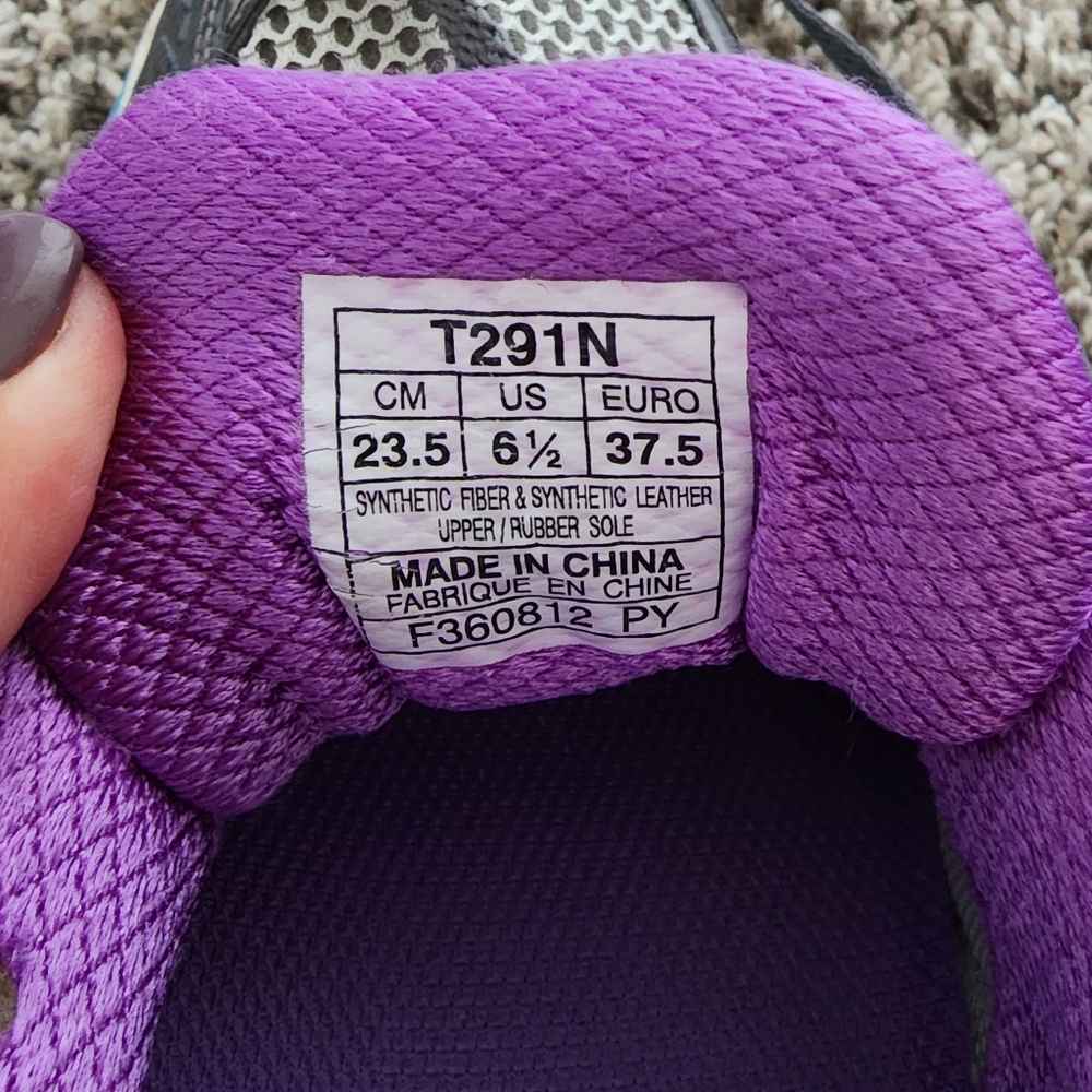 Women's ASICS Cumulus size 6 1/2 - Picture 4 of 6